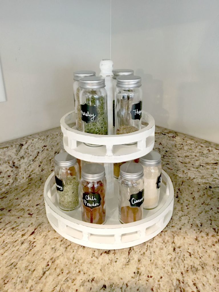 Rotating Spice Rack with Jars, Spinning Spice Rack Shelf